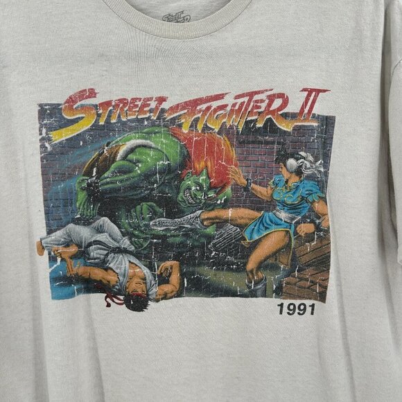 STREET FIGHTER II Vintage Inspired Reproduced Graphic Print Grunge T-Shirt Large - Picture 3 of 5